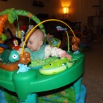 Arianna in exersaucer