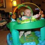 Arianna in exersaucer