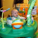 Arianna in exersaucer