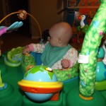 Arianna in exersaucer