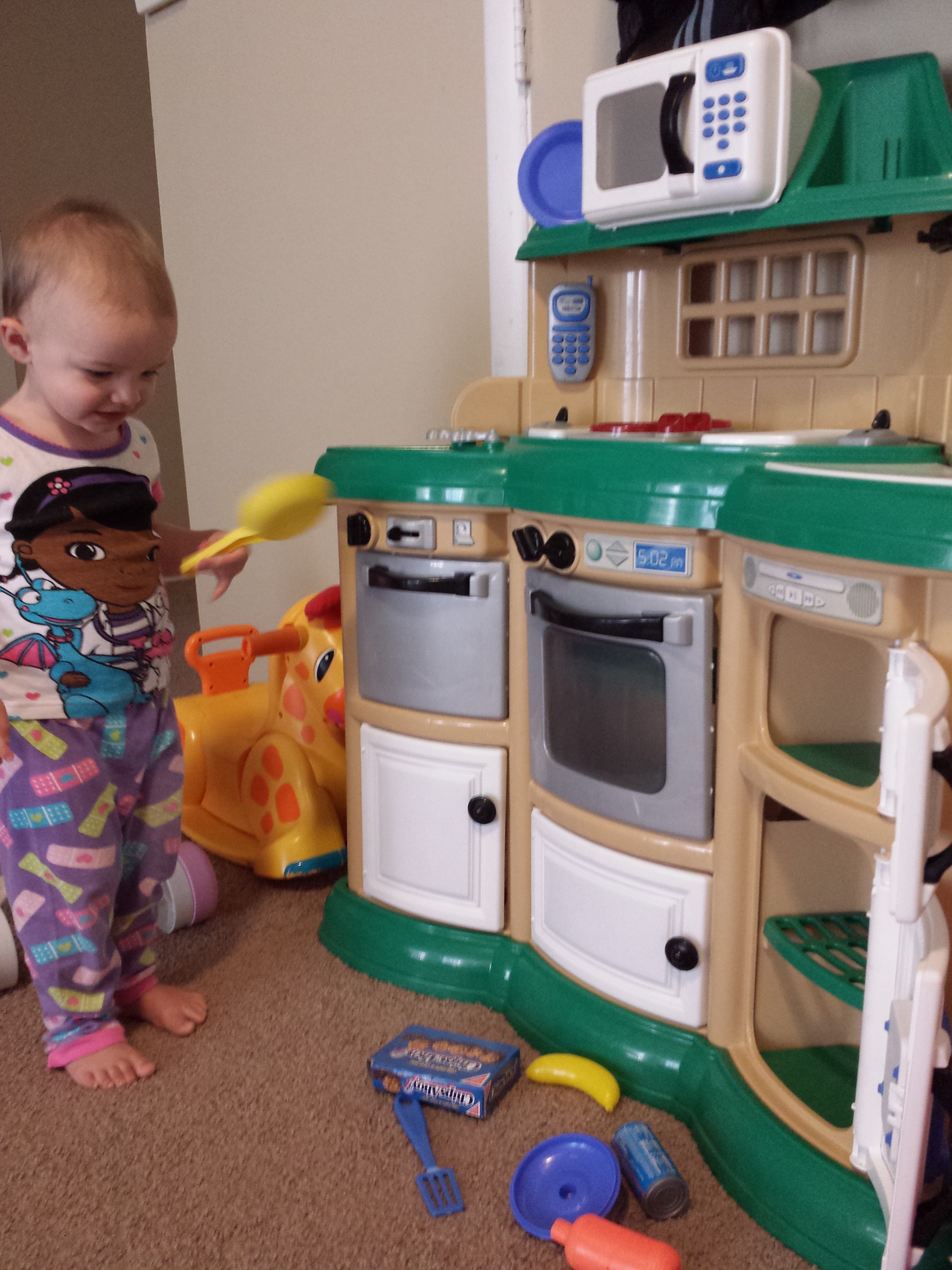 Arianna's new toy kitchen
