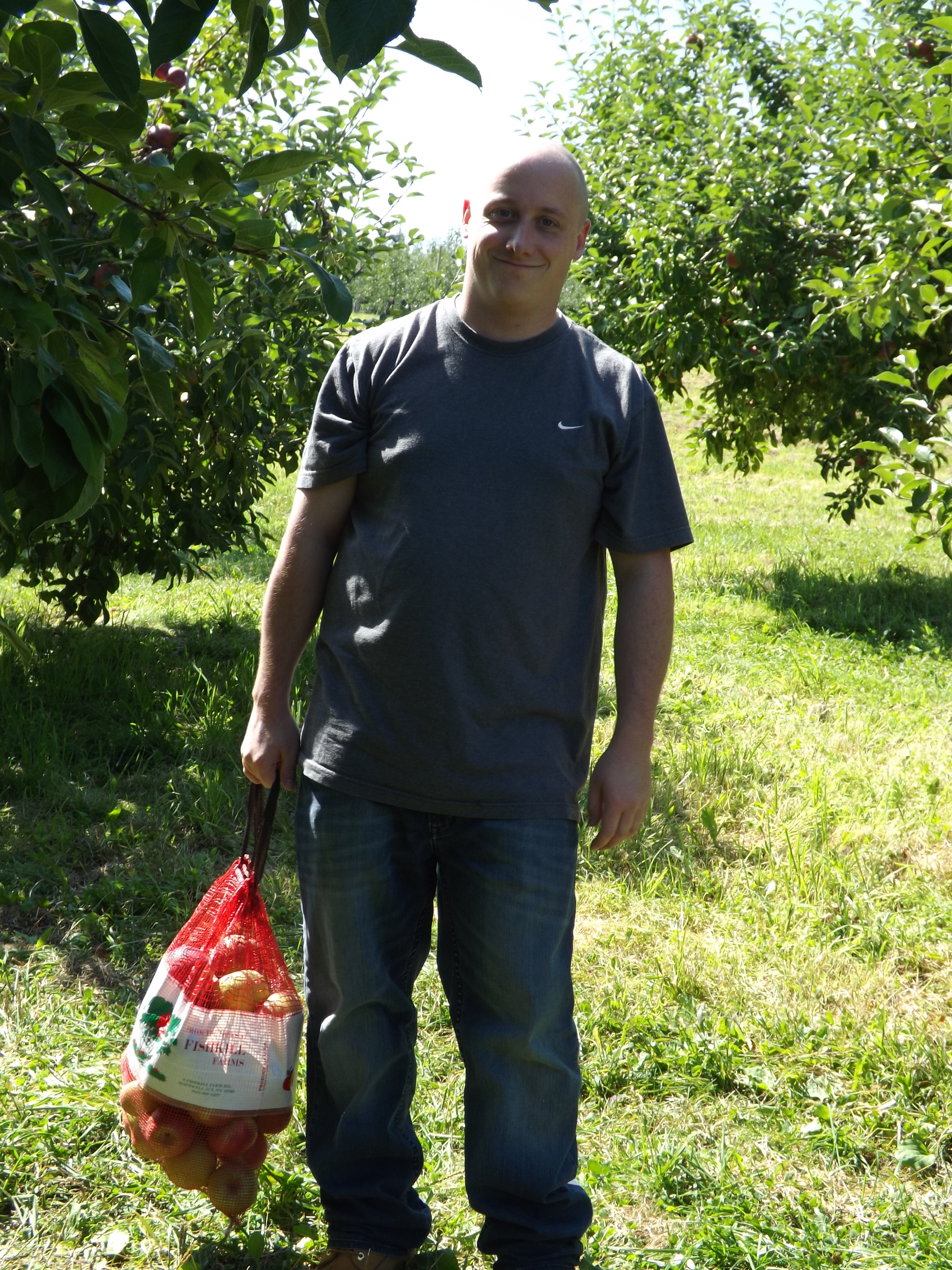 Apple picking 2014