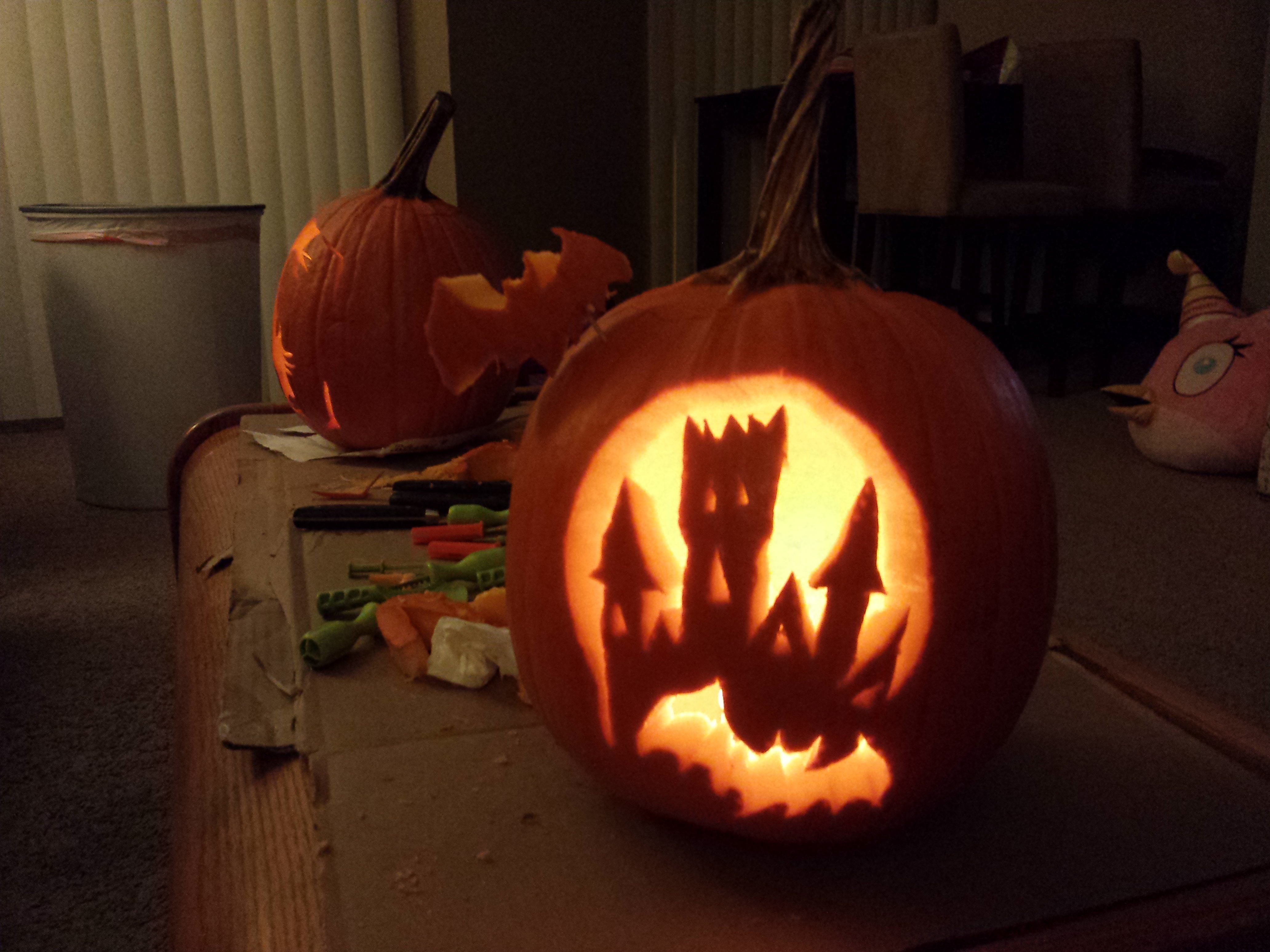 pumpkin carving 2014