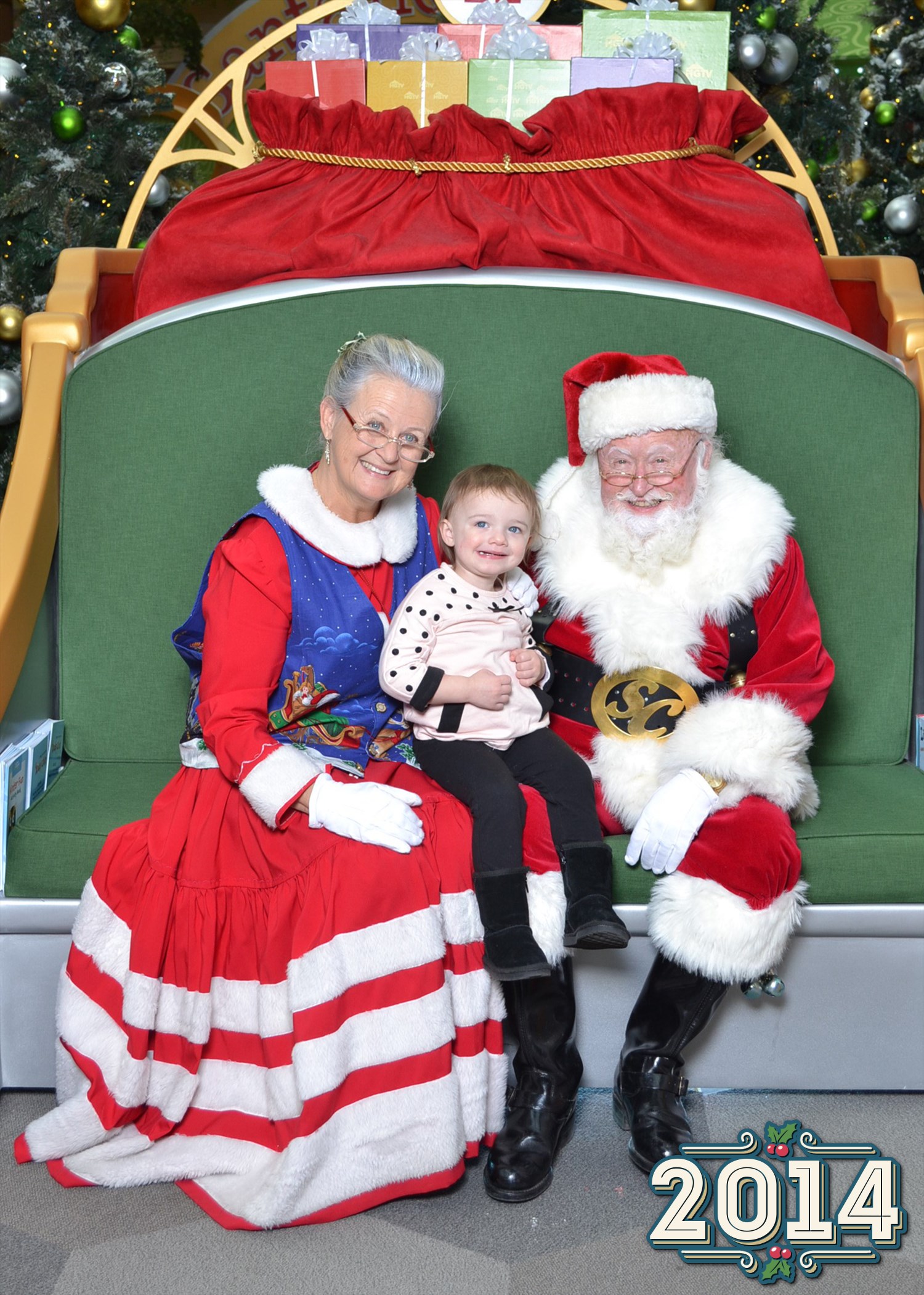 Arianna with Santa 2014